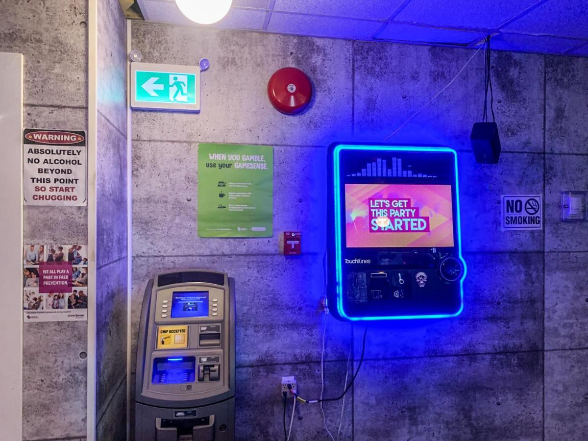 7 Day'S Hotel Lamont Eksteriør bilde